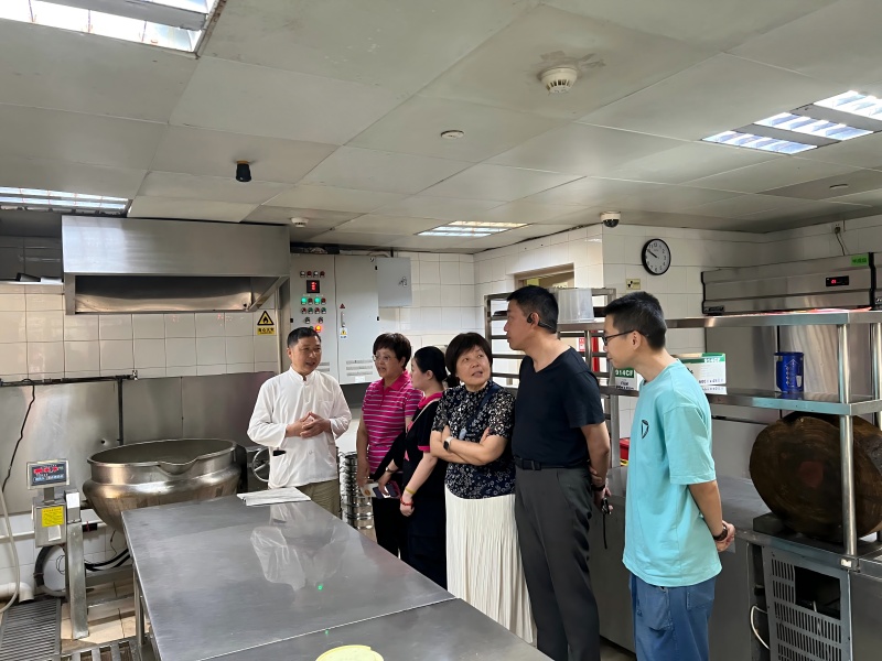 1751592952102072.jpg 参观食堂-修改尺寸.jpg
